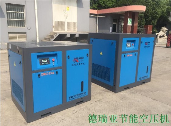 威騰集團現(xiàn)場德瑞亞機器照片 威騰集團現(xiàn)場德瑞亞機器照片